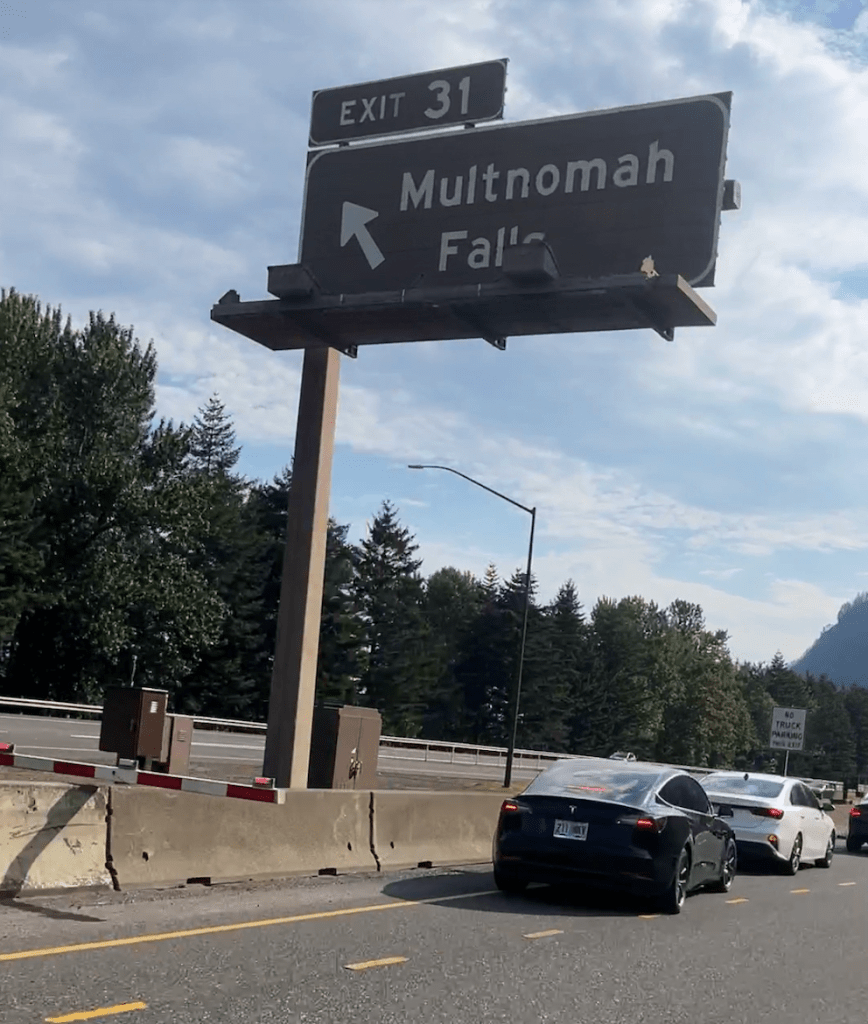 Multnomah Falls Exit 31 photo of traffic